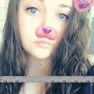 Meet your Posher, Delynn